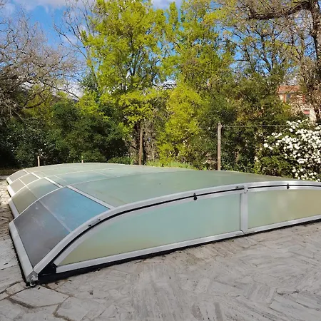 Piscine, Architecte, Vue Exceptionnelle * Saint-Georges-les-Bains